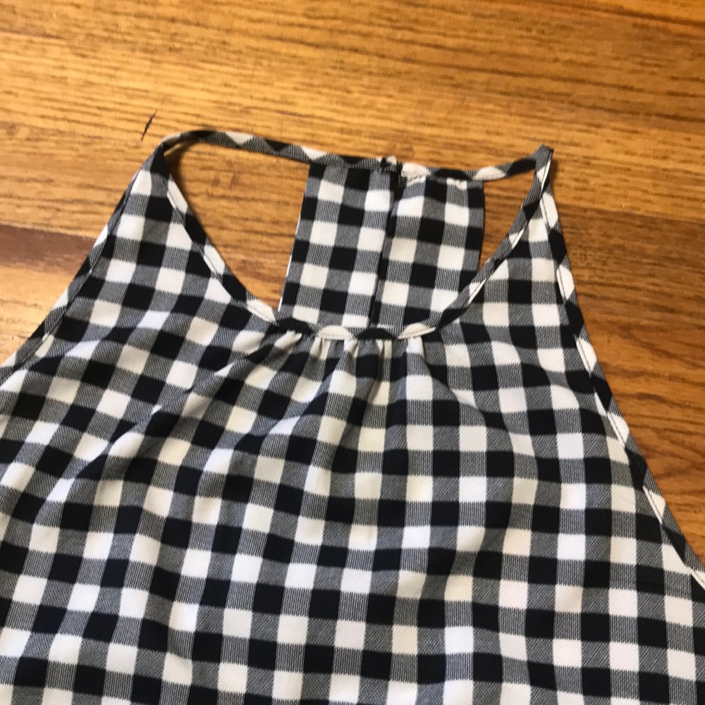 Checkered Tank Top - Picture 2 of 4